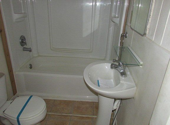 2nd image of 338 Dewey Dr