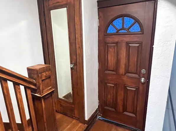 323 Onyx Ave, Pittsburgh, PA 15210