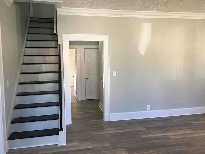 4 bed, 2.0 bath, $1,395 — Photo 4