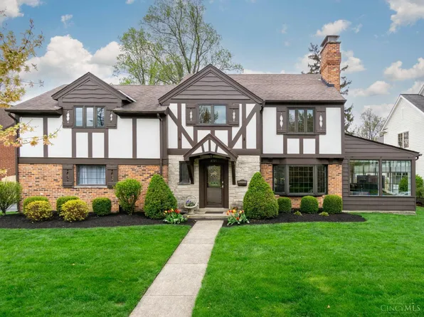 3721 W Center St, Cincinnati, OH 45227