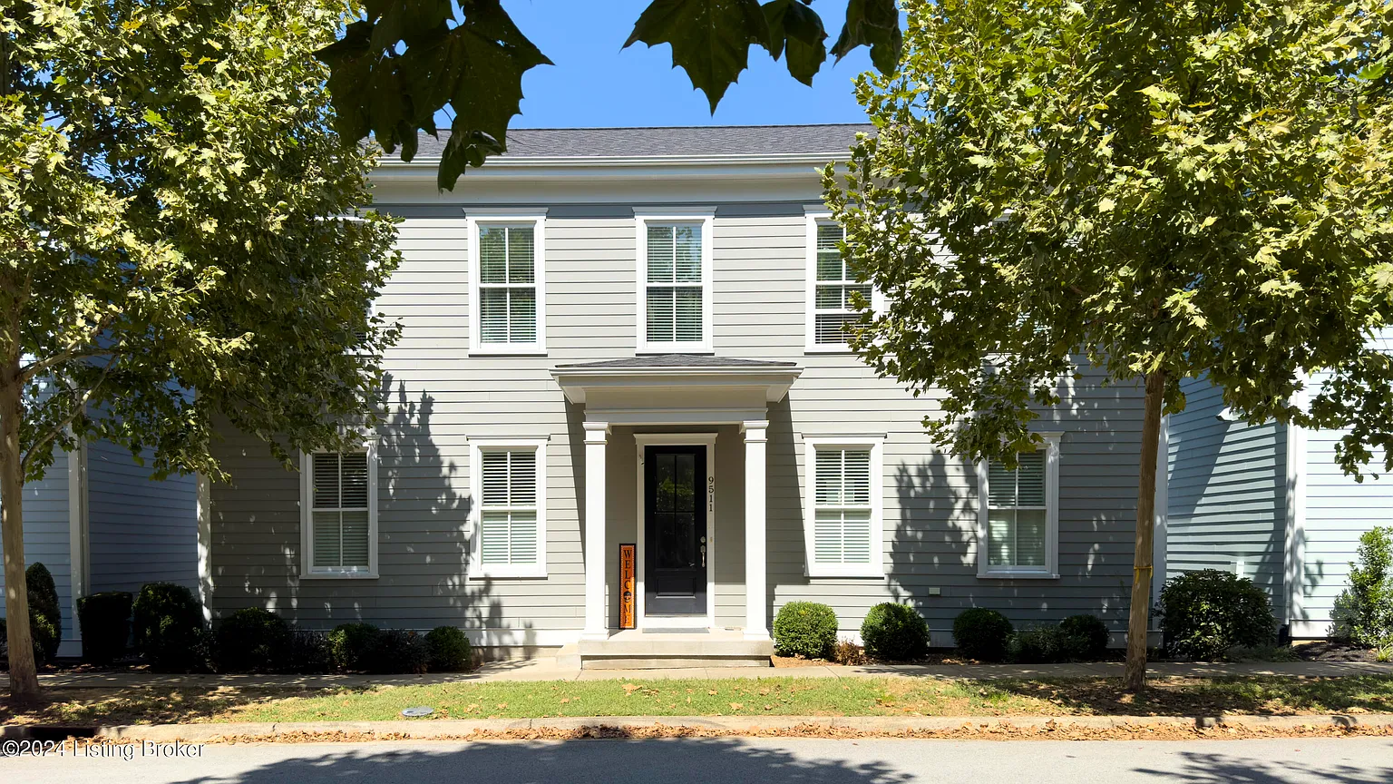 9511 Civic Way photo 1