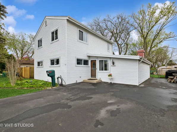 107 W Jeffery Ave, Wheeling, IL 60090