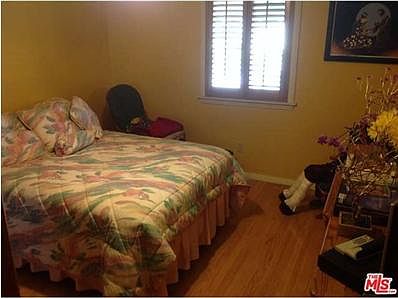 5th image of 13427 Stanford Ave