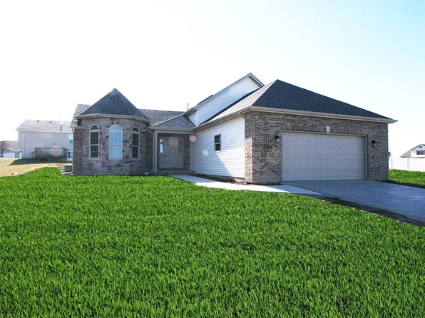 3008 Dylan Dr, Merrillville, IN 46410