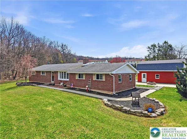 7462 Camp Meeting Rd, New Tripoli, PA 18066