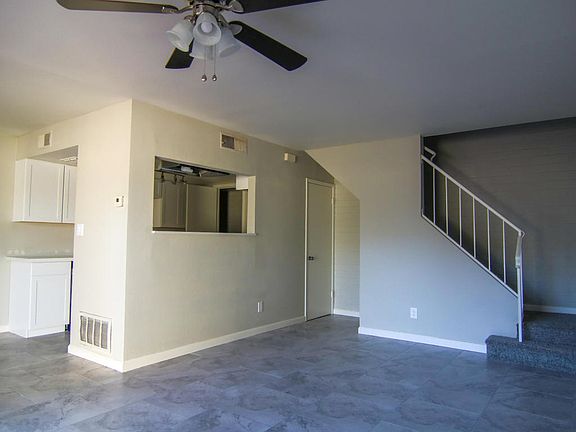 4th image of 8010 N 32nd Ln