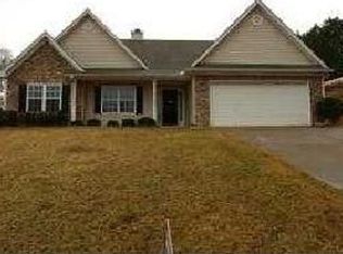 8705 Montclair Hills Dr, Cumming, GA 30028