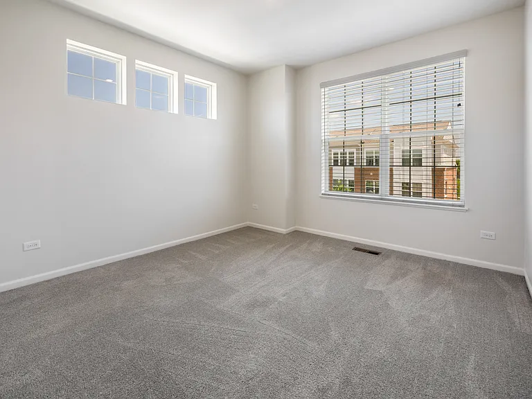 2961 Reflection Dr — Photo 18