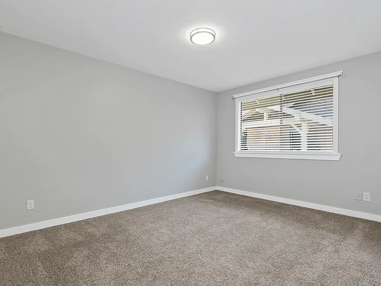 418 Stow Ave S #3 — Photo 11