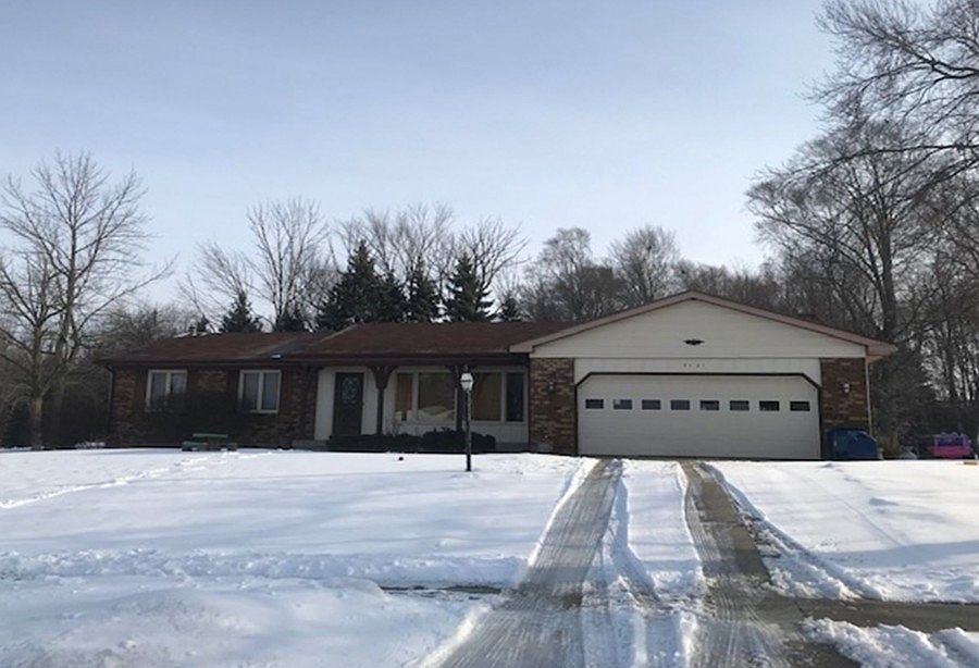 1st image of 3121 Beechcrest Dr