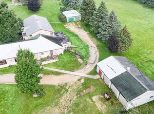 7916 W Pines Rd, Polo, IL 61064