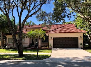 760 Bayside Ln, Weston, FL 33326
