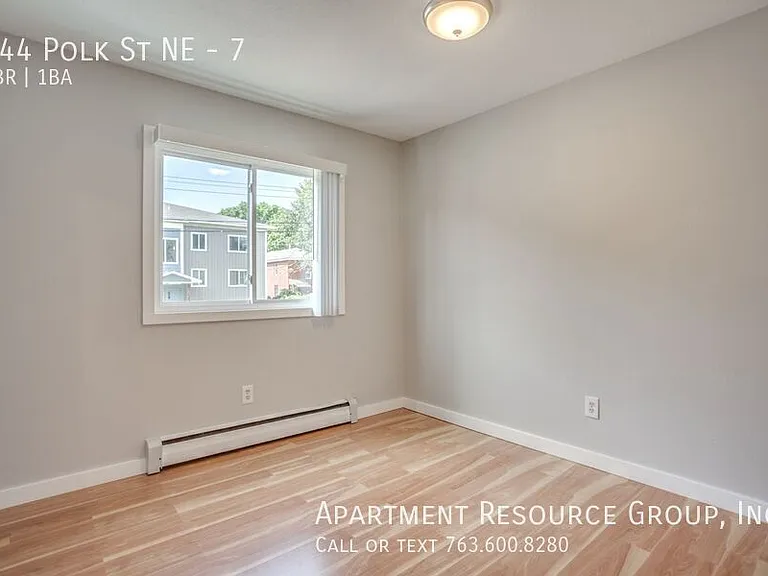 744 Polk St NE #7 — Photo 17