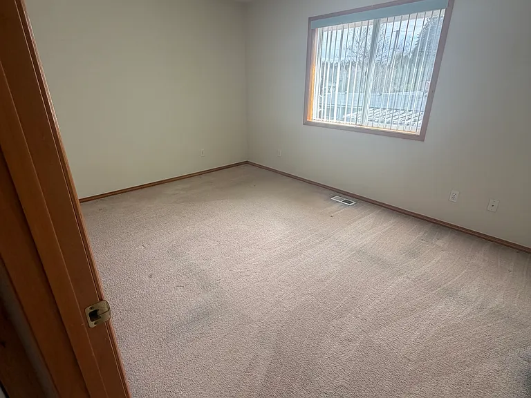1325 23rd Street Pl NW — Photo 22