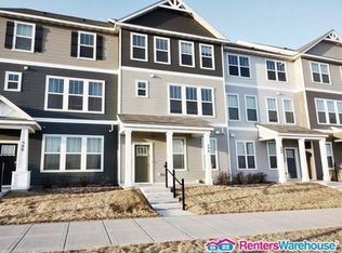 490 Central Ave W, Saint Paul, MN 55103