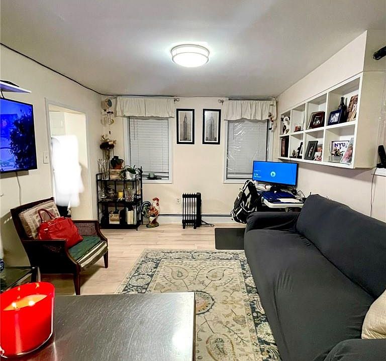 1st image of 803 E 170th Street