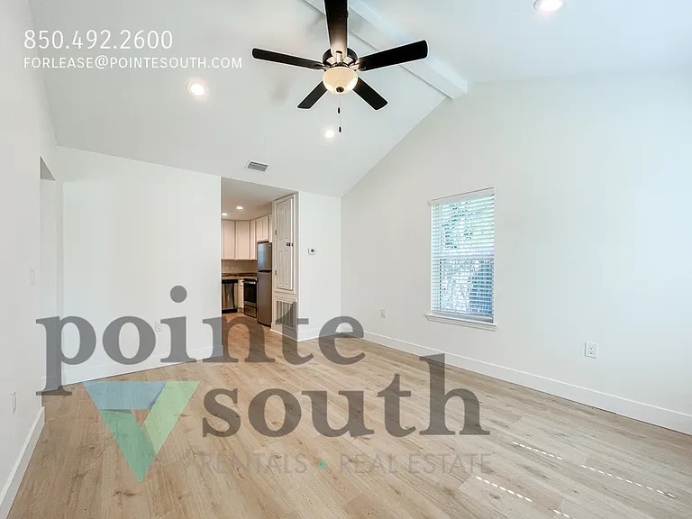 25121 Olive St #B — Photo 6