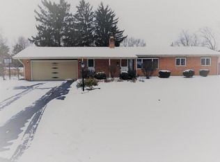3745 Darbyshire Dr, Hilliard, OH
