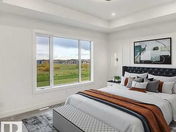 5th image of 13032 Avenue 186