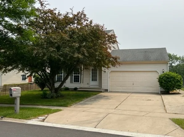 269 Linden Dr, Round Lake Park, IL 60073
