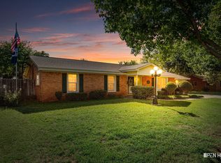 4512 Meadowbrook Dr, Wichita Falls, TX 76308