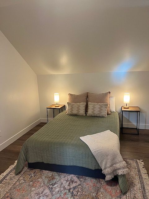 Bedroom (Furnished)