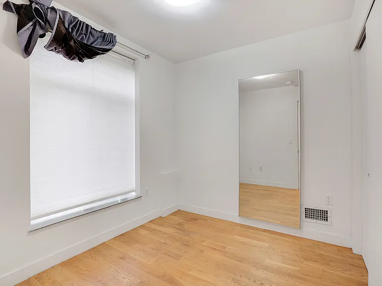 730 Lafayette Ave #1L — Photo 4