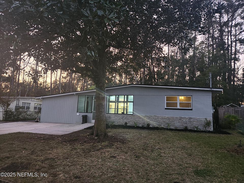 1st image of 2064 MONTEAU Drive