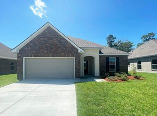 11646 Water View Ave, Denham Springs, LA 70726