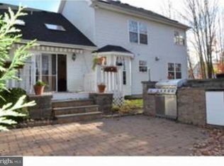 101 Gordon Ln, North Wales, PA 19454