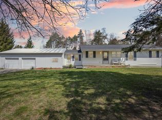 3498 W Sidney Rd, Sidney, MI 48885