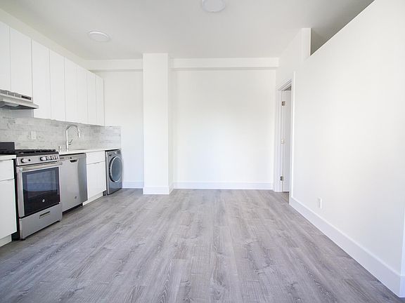 4th image of 530 Stockton St APT 605