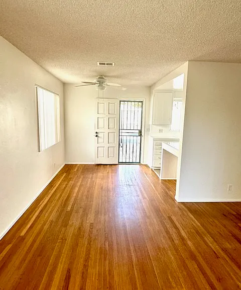 3082 Madison Ave — Photo 3