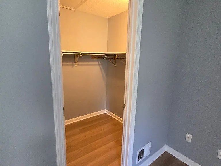 3706 Locust Ave — Photo 28