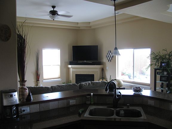 Kitchen wGreat Room View