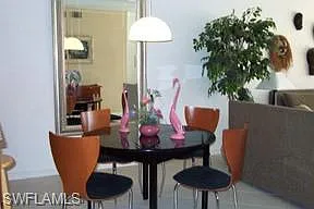2 bed, 2.0 bath, 1250 sqft, $8,000 — Photo 4