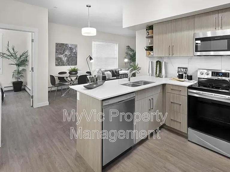 403 Belvedere Gate NW — Photo 3