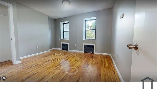 398 Saint Marks Pl #1 — Photo 5