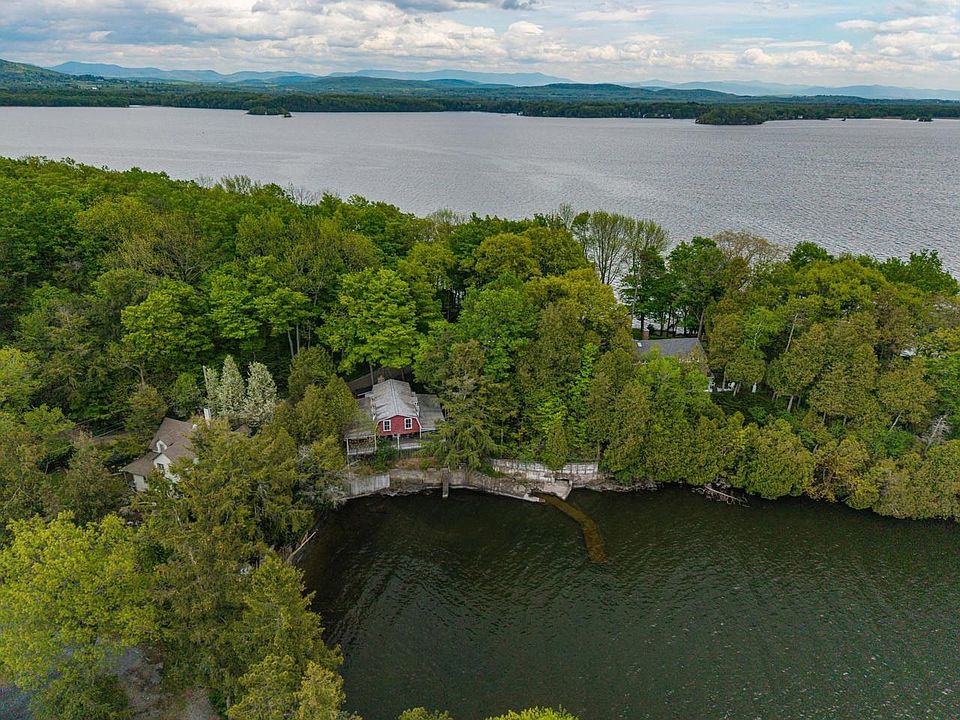 1st image of 526 Flat Rock Road