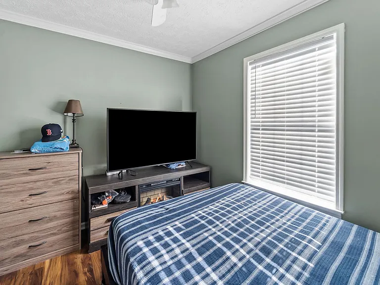 109 Dry Dock Ct — Photo 36