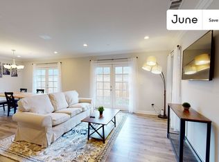 1817 W 12th St, Los Angeles, CA 90006
