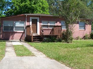 10425 Depaul Dr, Jacksonville, FL 32218