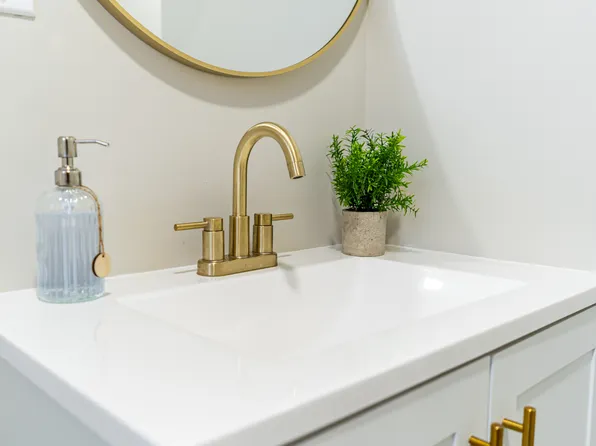 258 Clerk Street image 12 of 21