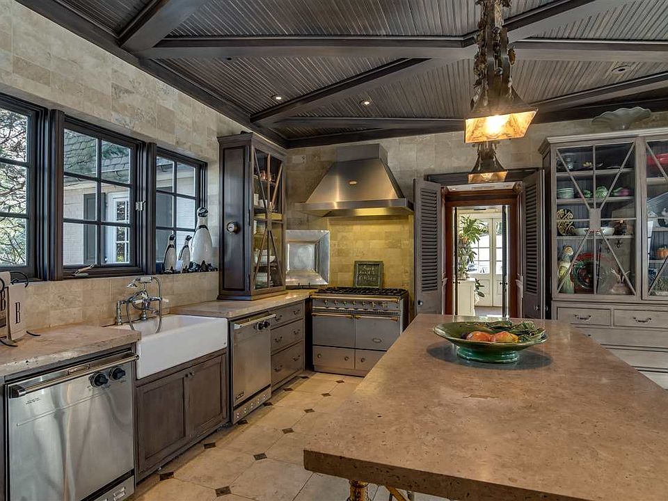1140 Woodburn Rd, Spartanburg, SC 29302 Zillow