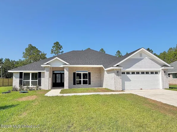 8842 Osprey Landing Cir, Vancleave, MS 39565