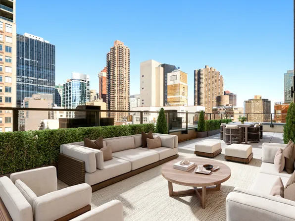 162 East 36th Street image 1 of 20