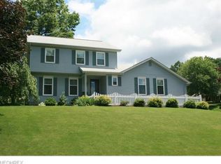 501 Woodbury Ct, Canfield, OH
