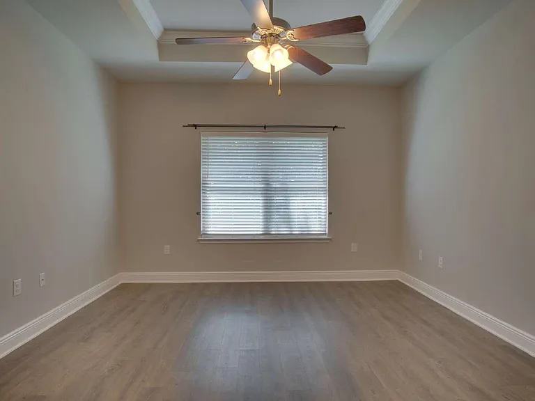 6239 Ladera Trl — Photo 15