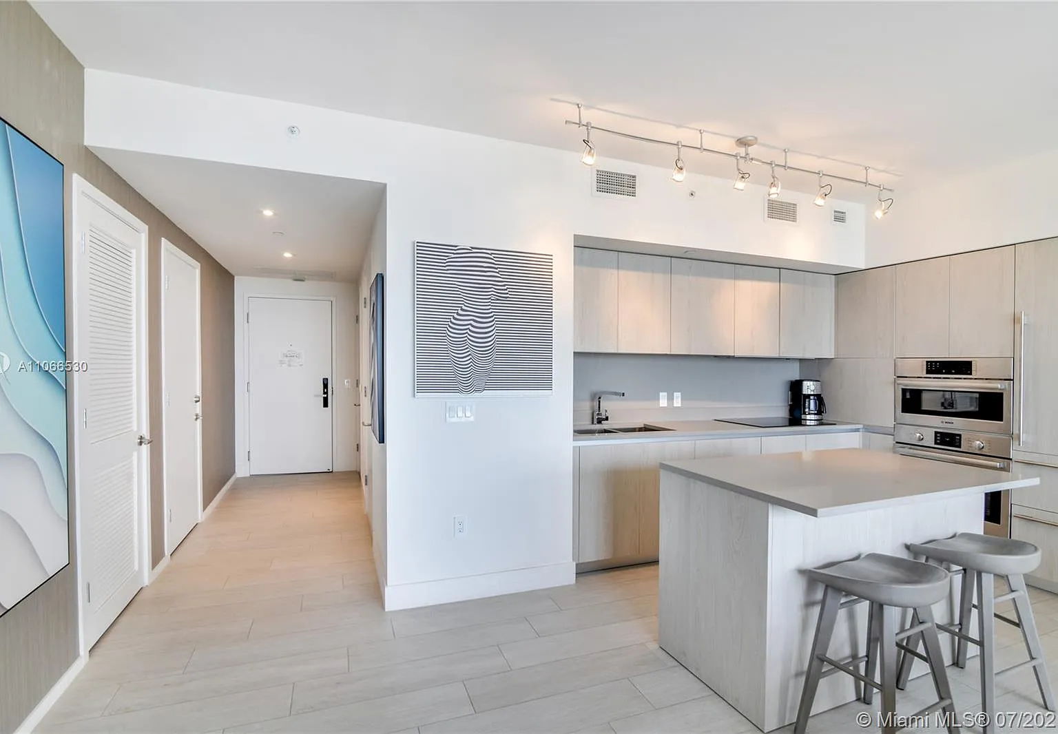 4010 South Ocean Condo Ho — Photo 3