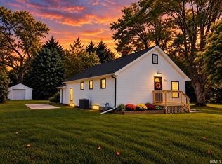 745 E 18th St, Mishawaka, IN 46544